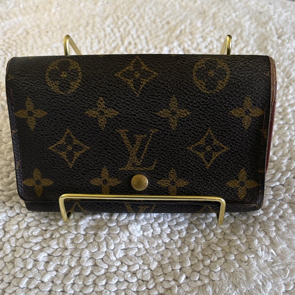 Louis Vuitton Brown Monogram Card Holder Wallet